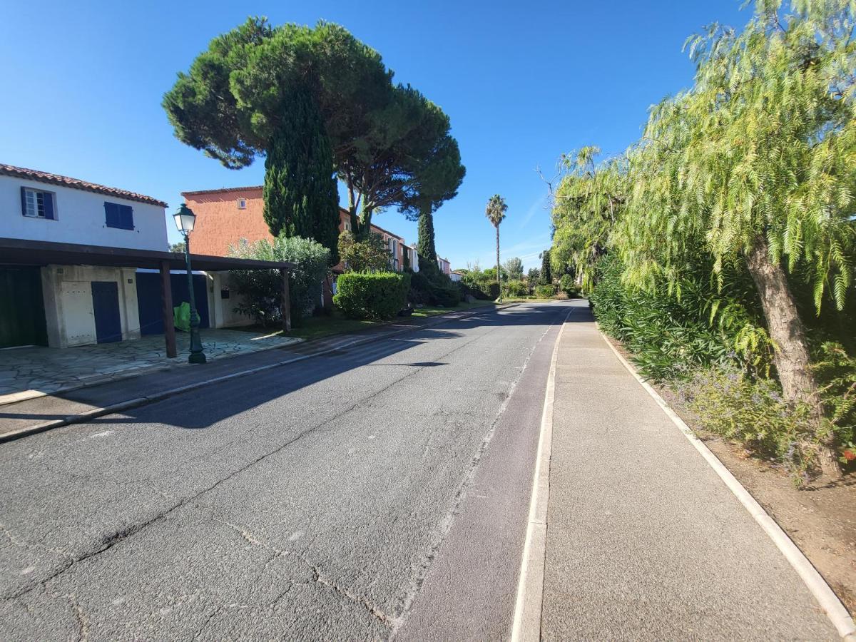 Appartement Centre Port-Grimaud Avec Vue Magnifique Sur La Giscle ภายนอก รูปภาพ