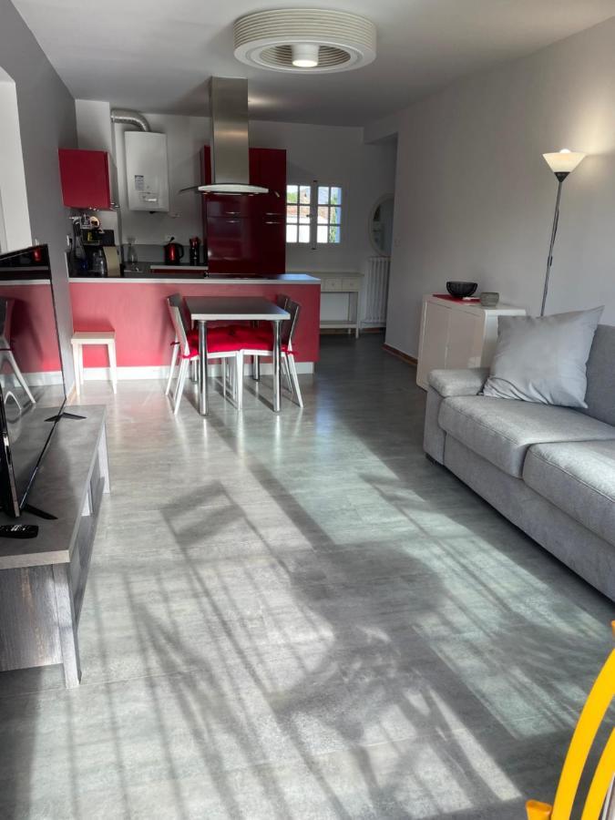 Appartement Centre Port-Grimaud Avec Vue Magnifique Sur La Giscle ภายนอก รูปภาพ